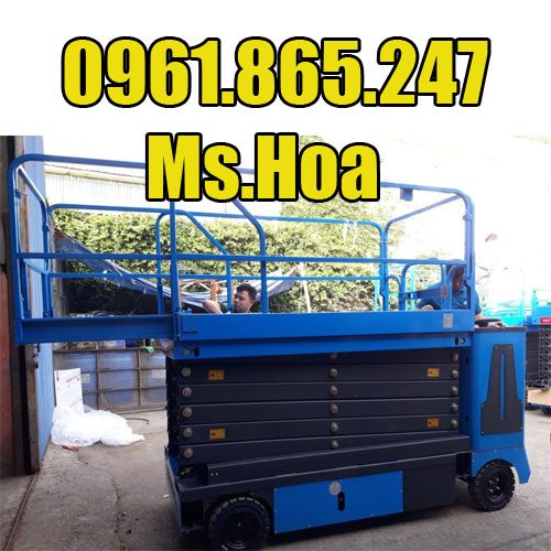 Thang nâng người tự hành 13m